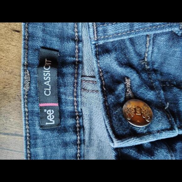 Lee Classic Fit Petite Jeans - Size 10 Bootcut - Picture 4 of 9